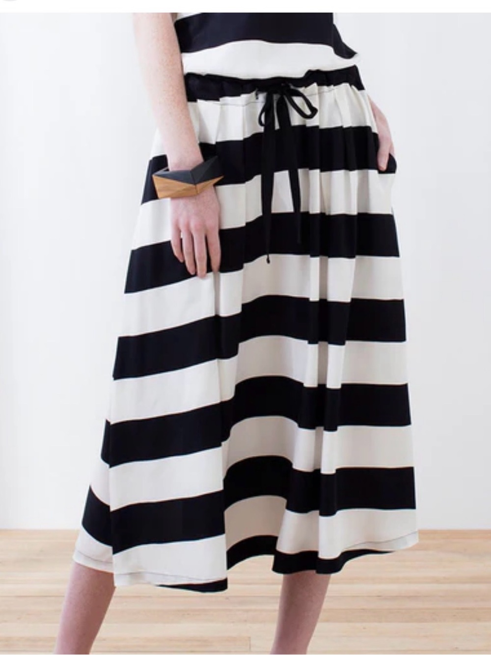 Elk Black & White Striped Midi Skirt with Drawstring Waist & Pockets Never worn